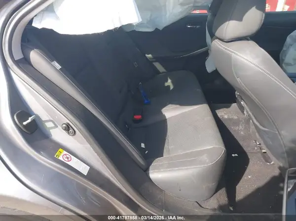 JTHCM1D22G5001486 2016 LEXUS IS - Image 8