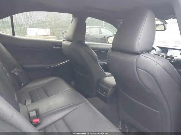 JTHCM1D22G5002525 2016 LEXUS IS - Image 8