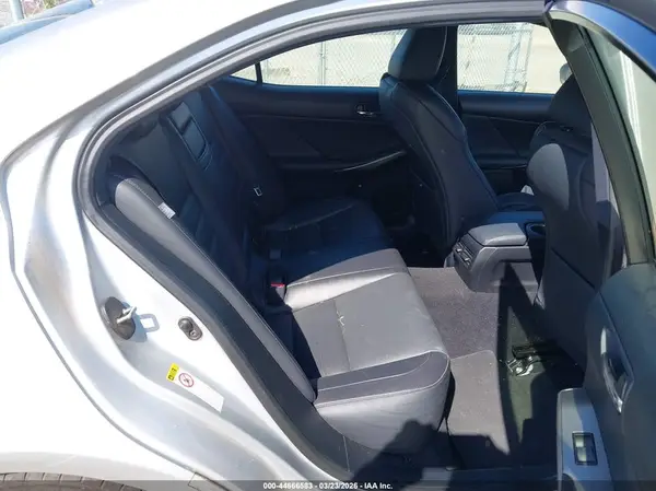 JTHCM1D22G5005523 2016 LEXUS IS - Image 8