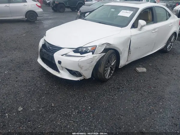 JTHCM1D22G5006963 2016 LEXUS IS - Image 2