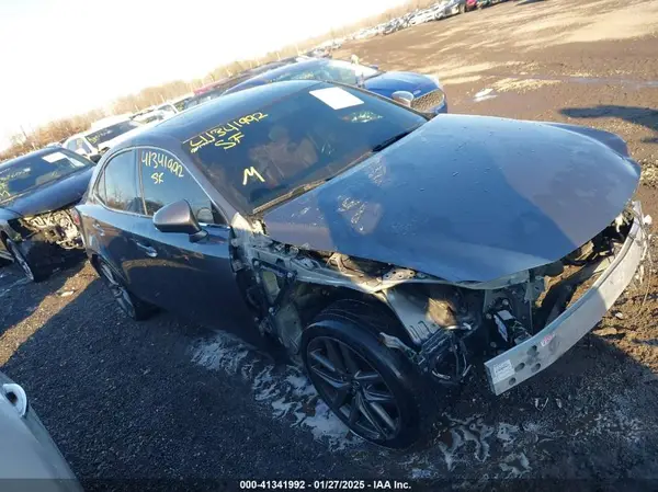 JTHCM1D22G5007918 2016 LEXUS IS - Image 1