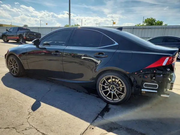 JTHCM1D22G5008521 2016 LEXUS IS - Image 2