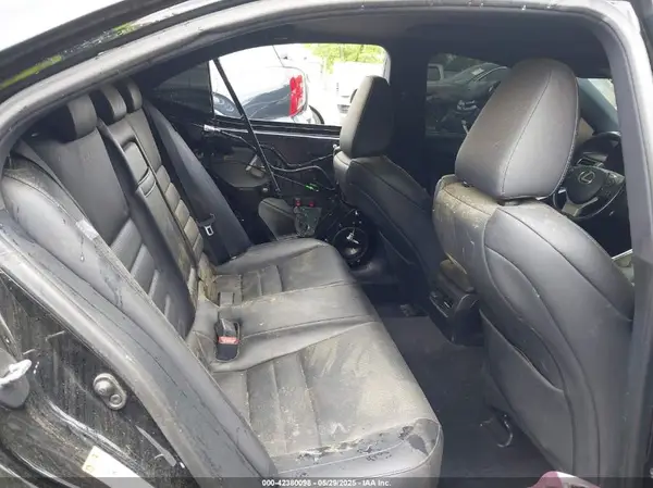 JTHCM1D22G5012360 2016 LEXUS IS - Image 8
