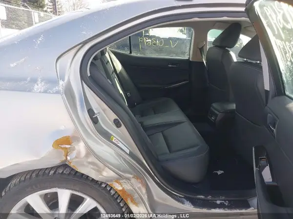 JTHCM1D22G5013699 2016 LEXUS IS - Image 8