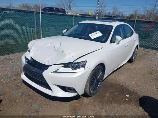 JTHCM1D22G5014352 2016 LEXUS IS - Image 2