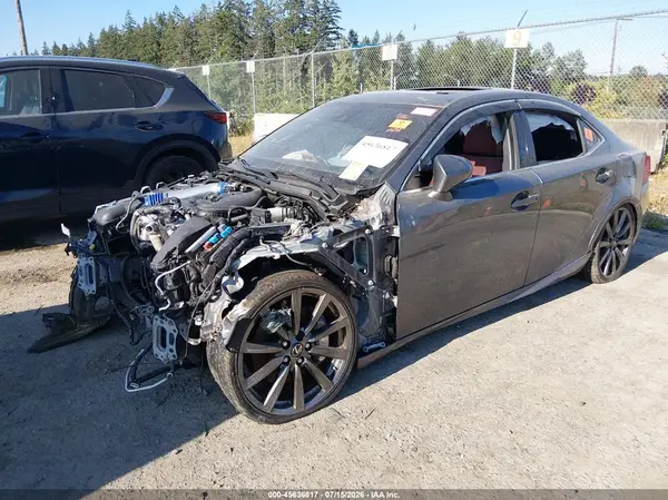 JTHCM1D22H5023988 2017 LEXUS IS - Image 2