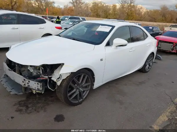 JTHCM1D22H5025630 2017 LEXUS IS - Image 2