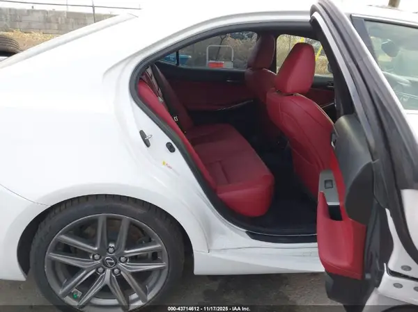 JTHCM1D22H5025630 2017 LEXUS IS - Image 8