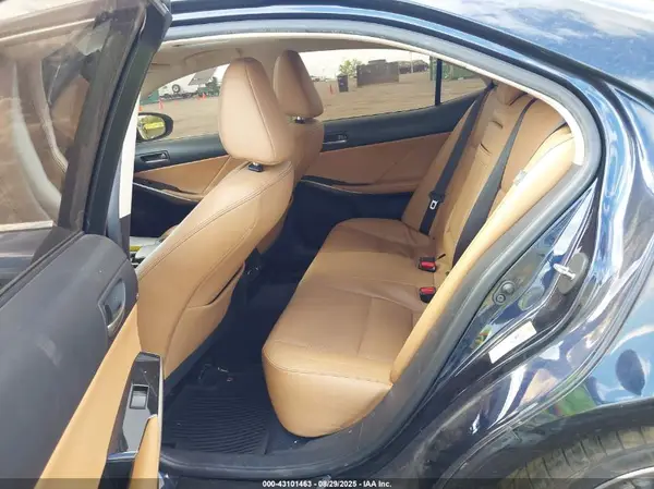 JTHCM1D22H5025904 2017 LEXUS IS - Image 8