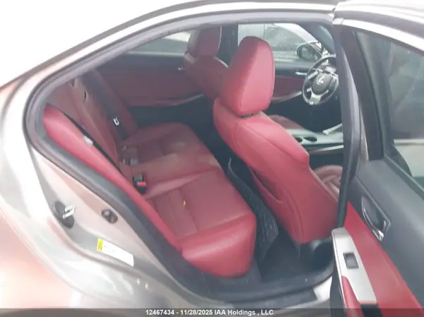 JTHCM1D23G5001352 2016 LEXUS IS - Image 8