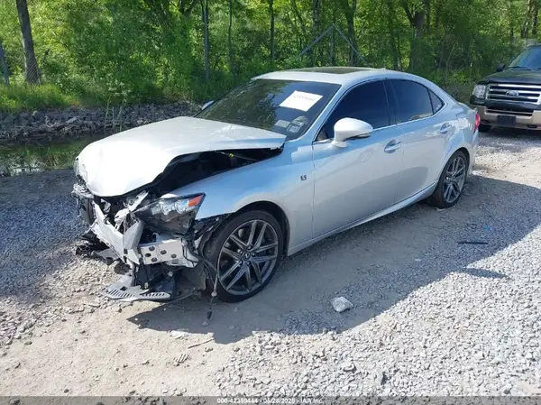 JTHCM1D23G5002033 2016 LEXUS IS - Image 2