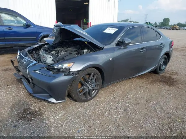 JTHCM1D23G5008009 2016 LEXUS IS - Image 2