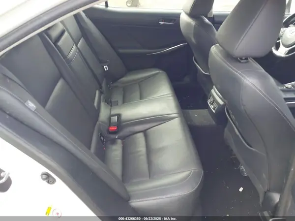 JTHCM1D23G5008785 2016 LEXUS IS - Image 8