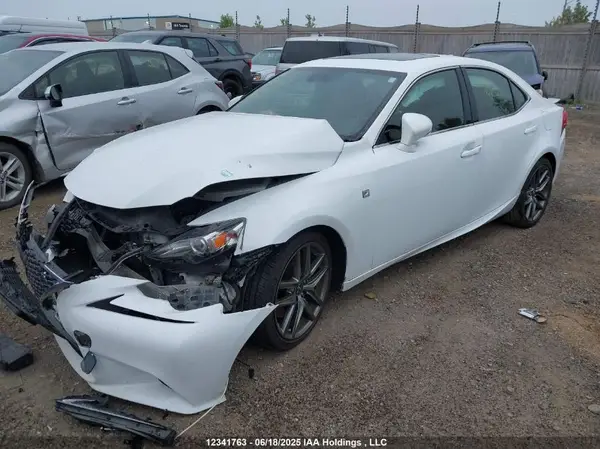 JTHCM1D23G5013369 2016 LEXUS IS - Image 2