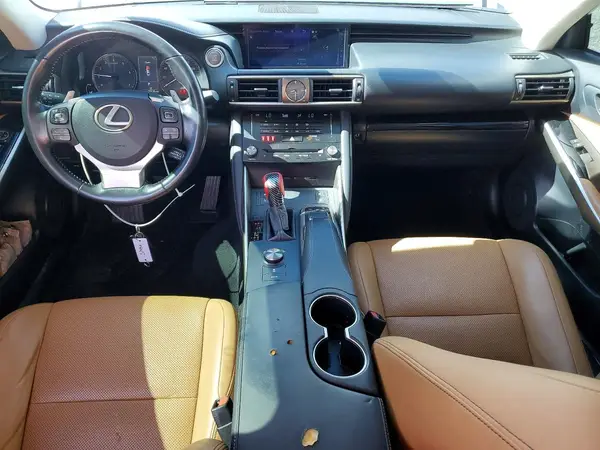 JTHCM1D23H5018590 2017 LEXUS IS - Image 8