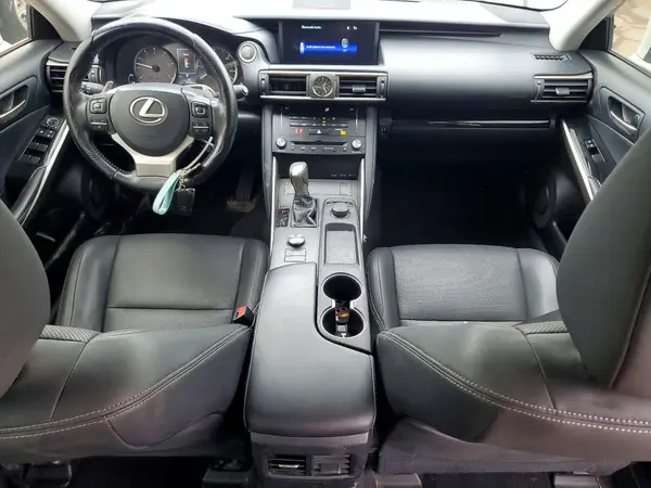 JTHCM1D23H5022977 2017 LEXUS IS - Image 8