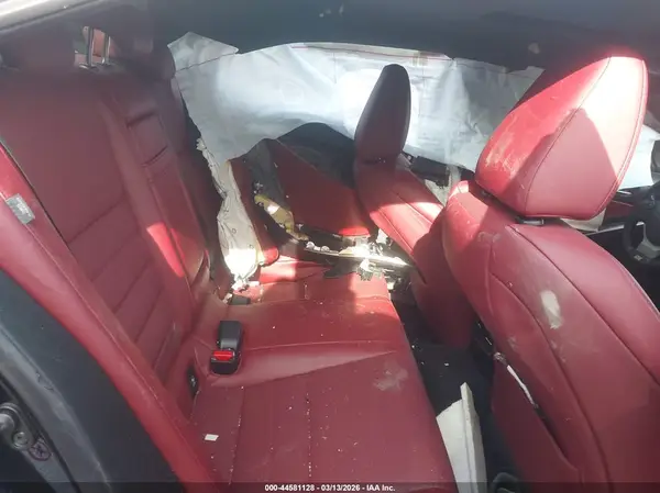JTHCM1D24G5003417 2016 LEXUS IS - Image 8