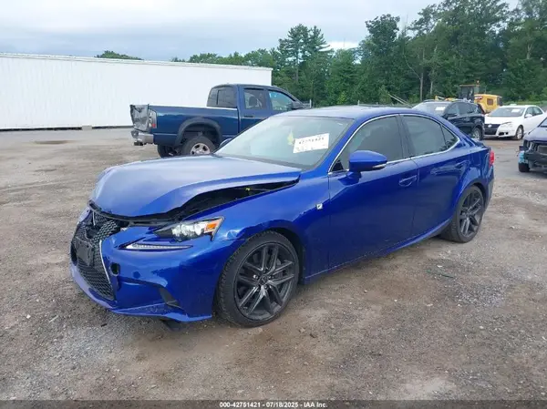 JTHCM1D24G5005877 2016 LEXUS IS - Image 2