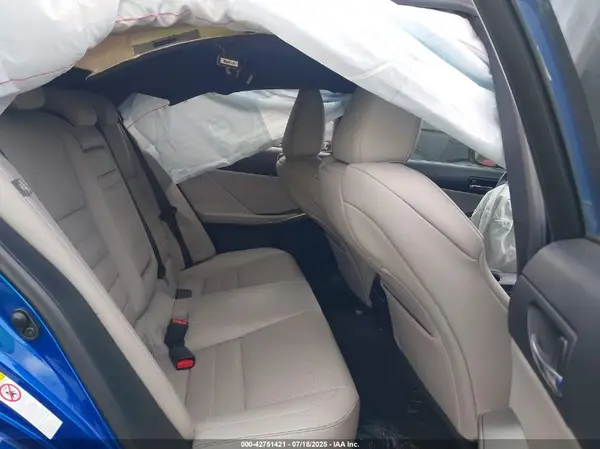 JTHCM1D24G5005877 2016 LEXUS IS - Image 8
