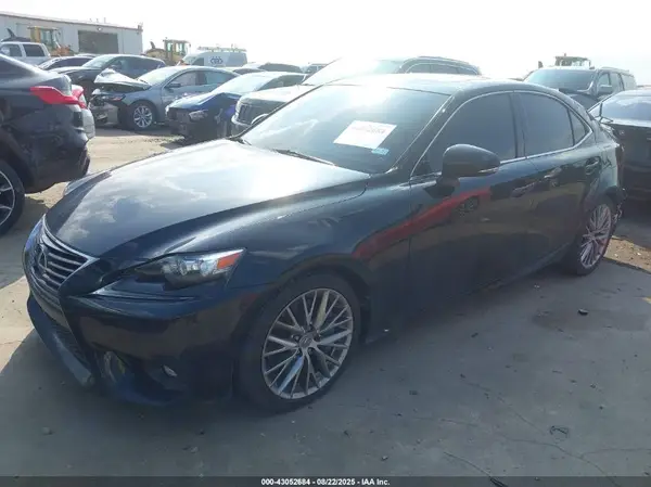 JTHCM1D24G5009055 2016 LEXUS IS - Image 2