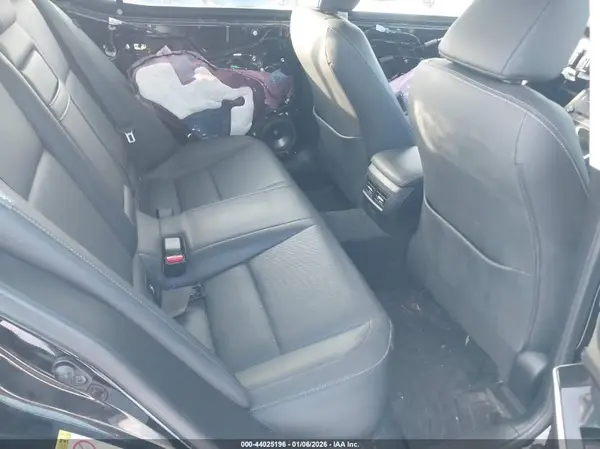 JTHCM1D24G5010108 2016 LEXUS IS - Image 8
