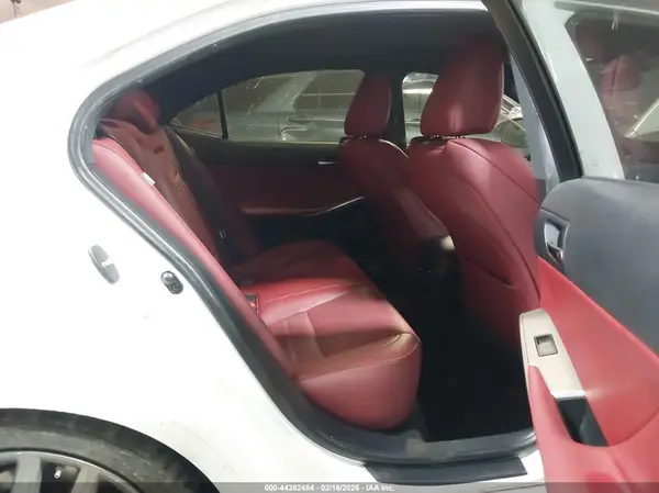 JTHCM1D24G5012960 2016 LEXUS IS - Image 8