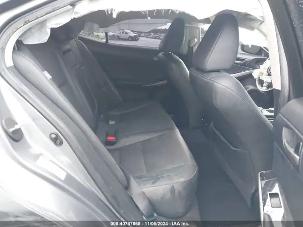 JTHCM1D24H5016380 2017 LEXUS IS - Image 8