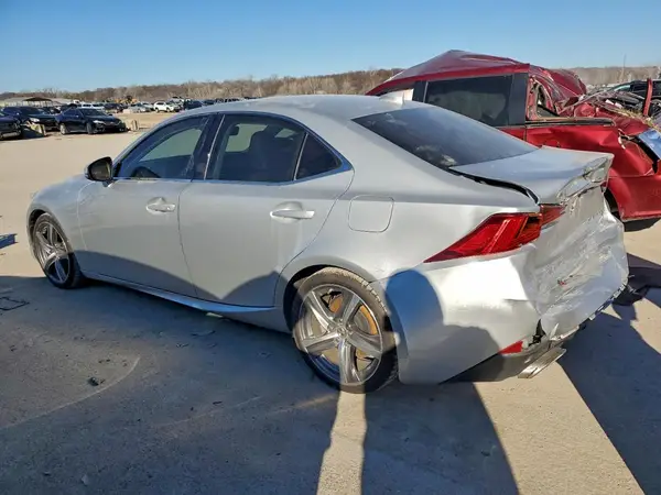 JTHCM1D24H5020722 2017 LEXUS IS - Image 2
