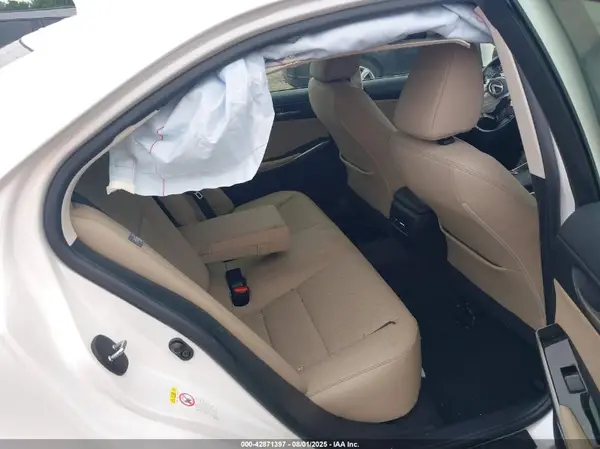 JTHCM1D24H5024785 2017 LEXUS IS - Image 8