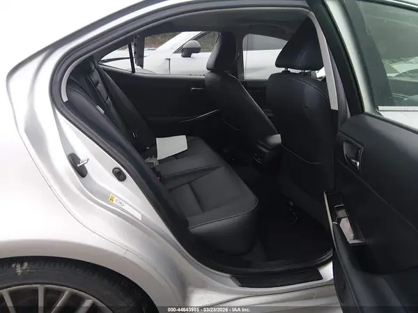 JTHCM1D25G5001546 2016 LEXUS IS - Image 8