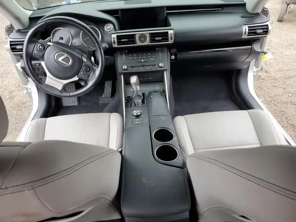 JTHCM1D25G5002826 2016 LEXUS IS - Image 8