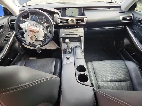 JTHCM1D25G5003541 2016 LEXUS IS - Image 8