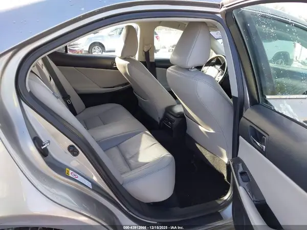 JTHCM1D25G5006357 2016 LEXUS IS - Image 8