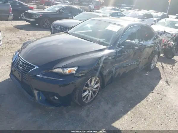 JTHCM1D25G5007217 2016 LEXUS IS - Image 2