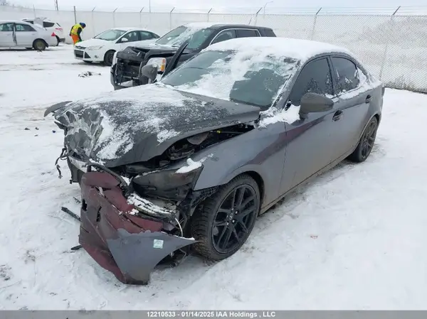 JTHCM1D25G5010117 2016 LEXUS IS - Image 2