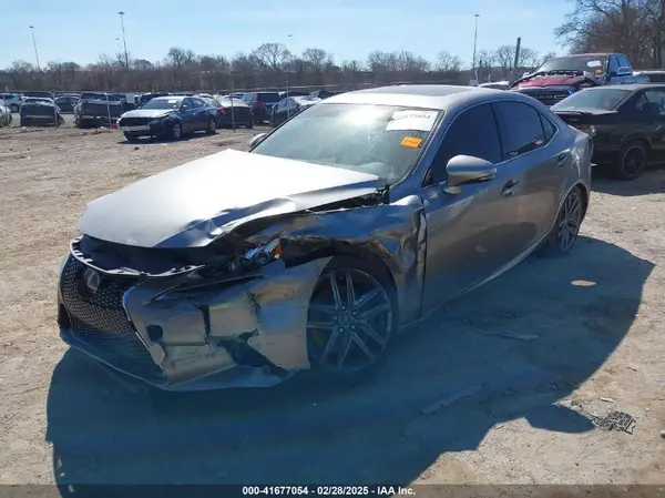 JTHCM1D25G5014040 2016 LEXUS IS - Image 2