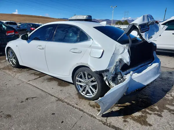 JTHCM1D25G5014507 2016 LEXUS IS - Image 2
