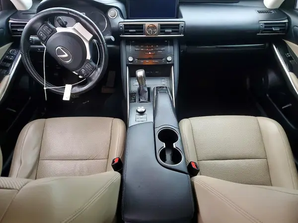 JTHCM1D25H5014976 2017 LEXUS IS - Image 8
