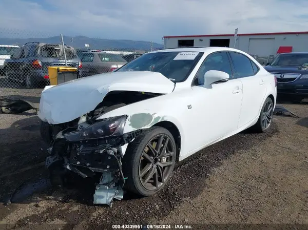 JTHCM1D25H5017196 2017 LEXUS IS - Image 2