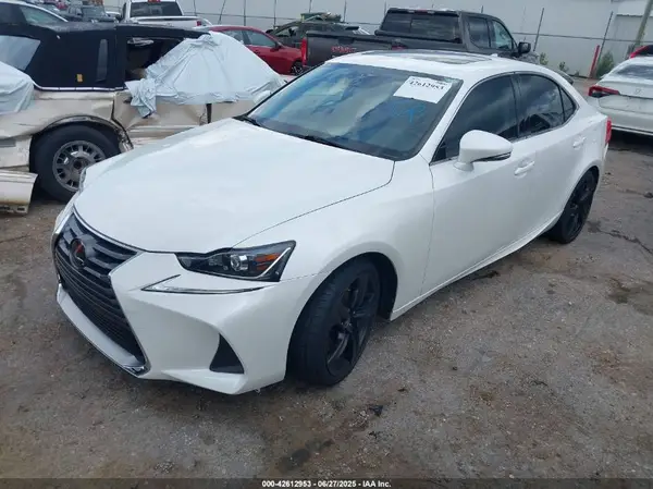 JTHCM1D25H5018316 2017 LEXUS IS - Image 2