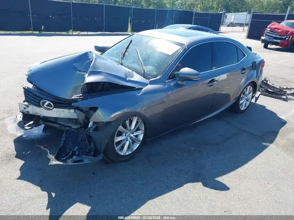 JTHCM1D26G5001281 2016 LEXUS IS - Image 2