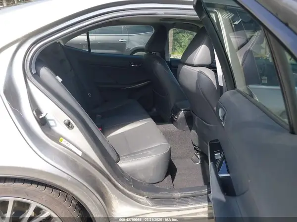 JTHCM1D26G5005265 2016 LEXUS IS - Image 8