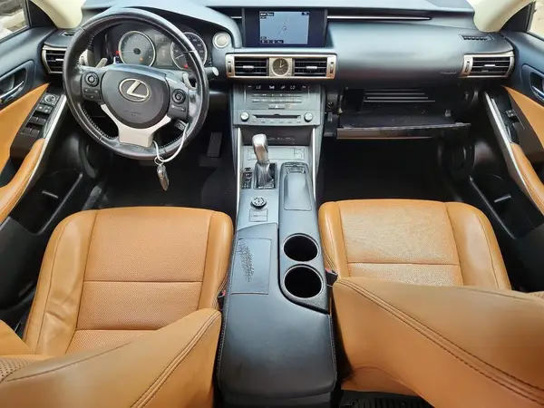 JTHCM1D26G5014368 2016 LEXUS IS - Image 8