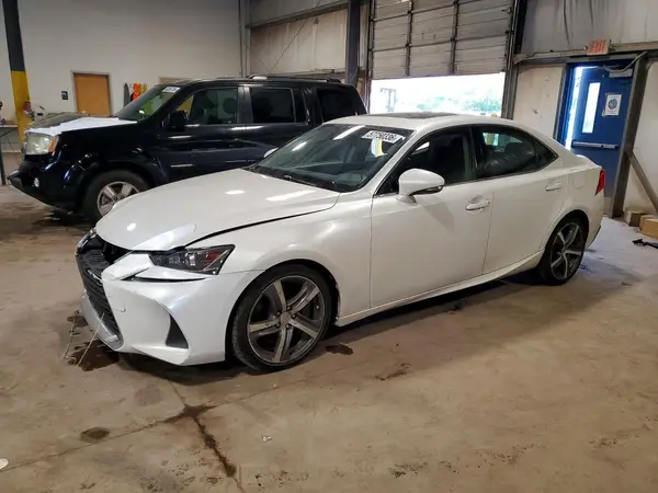 JTHCM1D26H5016770 2017 LEXUS IS - Image 1