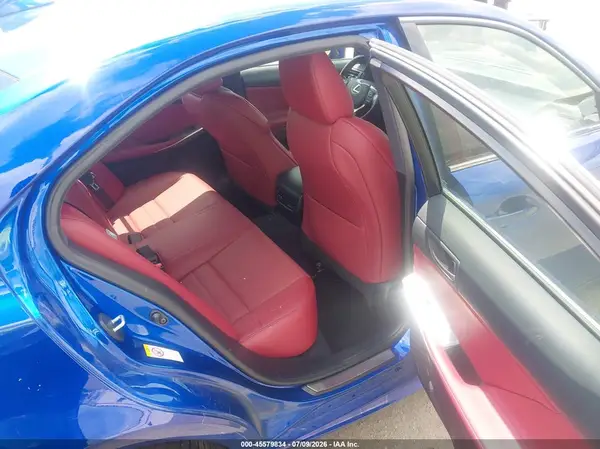 JTHCM1D26H5020043 2017 LEXUS IS - Image 8