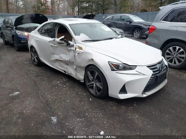 JTHCM1D26H5020527 2017 LEXUS IS - Image 1