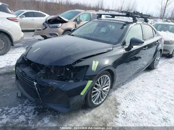 JTHCM1D26H5020897 2017 LEXUS IS - Image 2