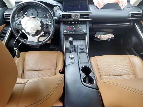 JTHCM1D26H5021726 2017 LEXUS IS - Image 8