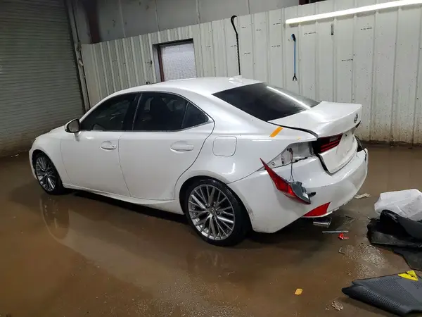 JTHCM1D27G5007445 2016 LEXUS IS - Image 2