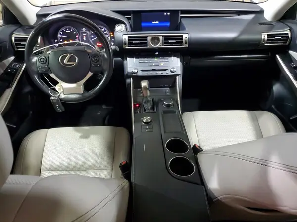JTHCM1D27G5008319 2016 LEXUS IS - Image 8